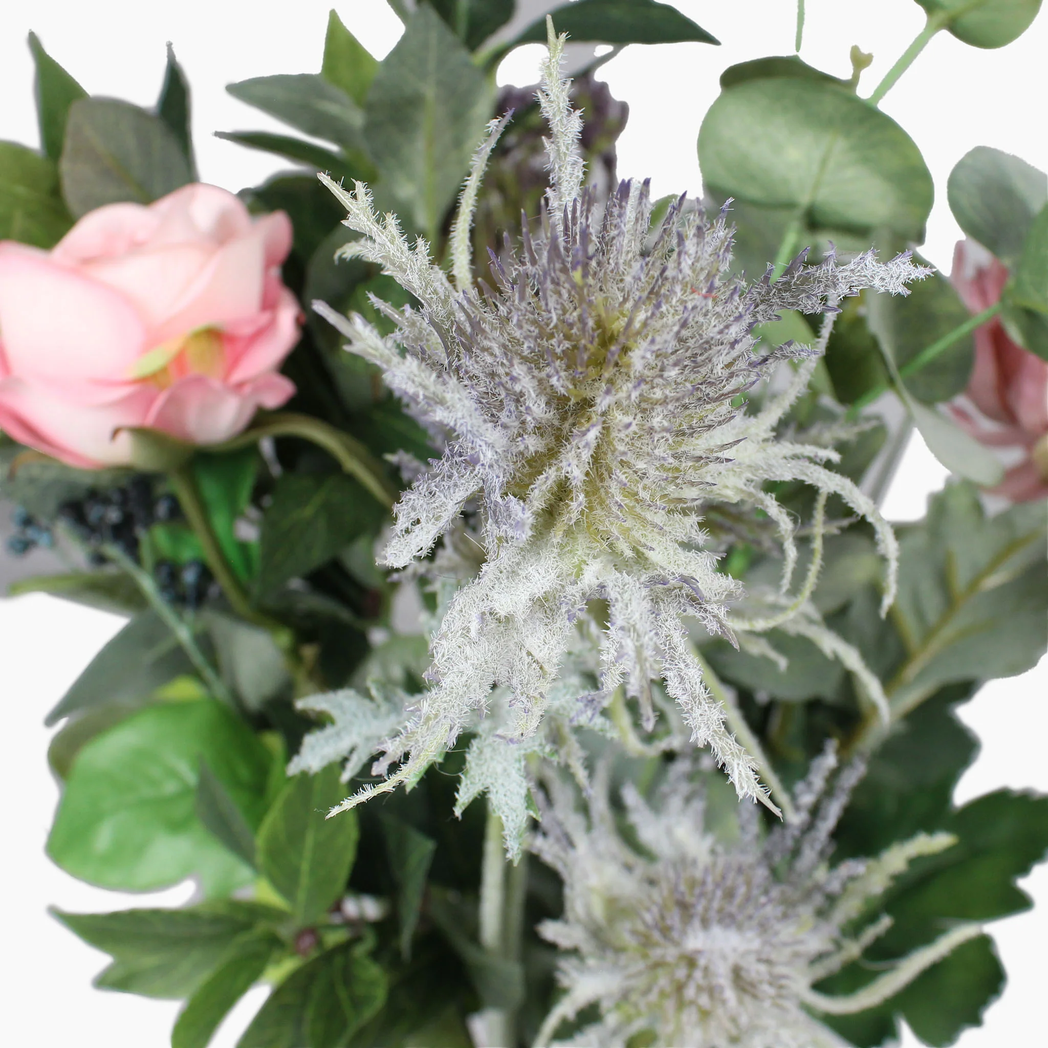Berry & bramble flower arrangement - Image 3
